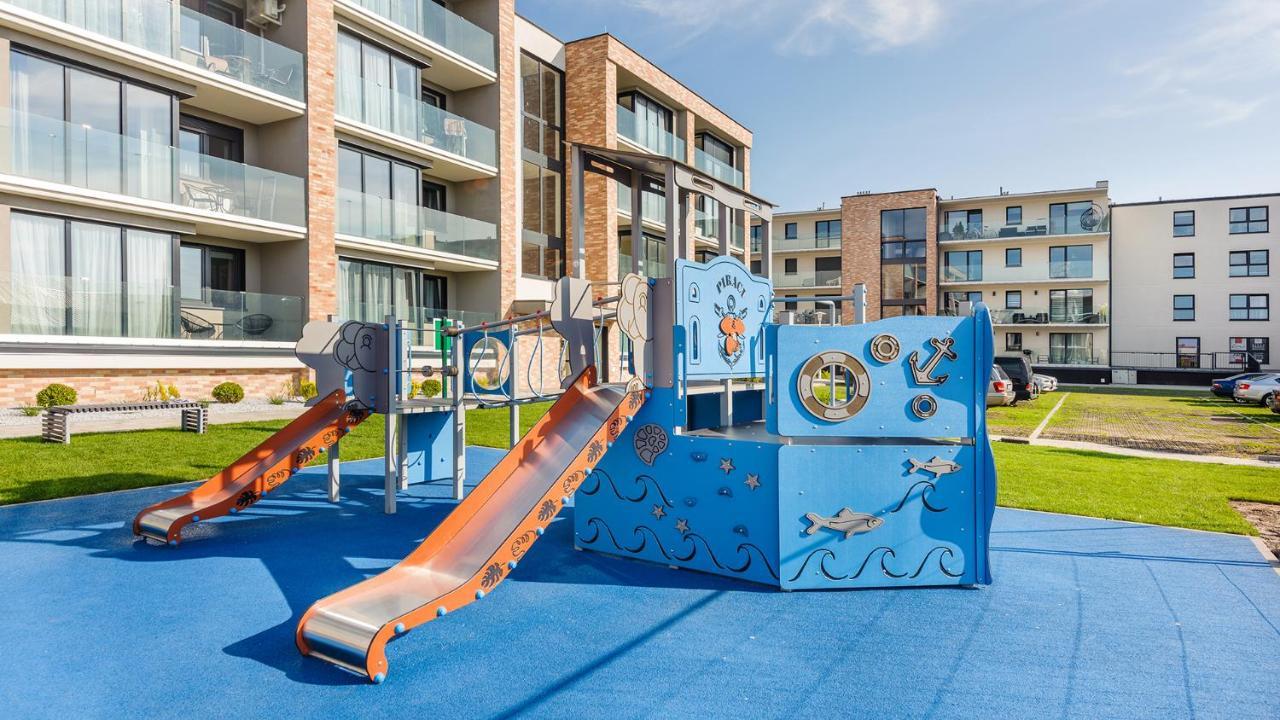 Apartamento Apartament Modern Z 1 Sypialnia 2 F Perlowa Przystan - Holiday City Kołobrzeg Exterior foto